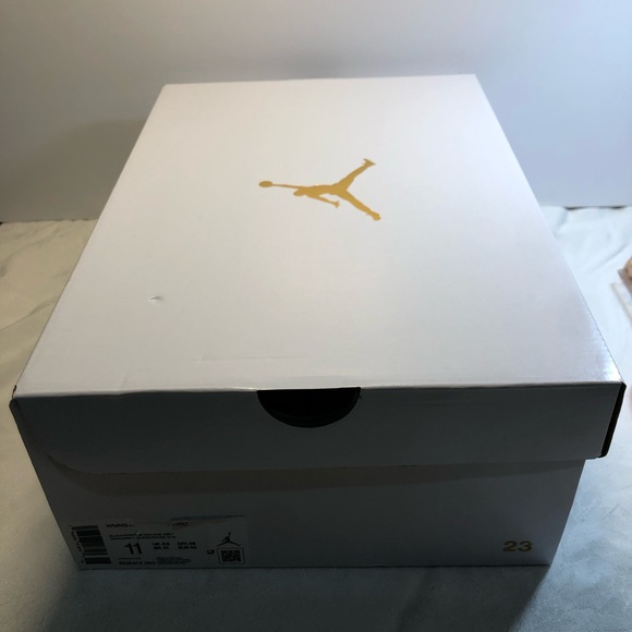 Nike Air Jordan 1 Mid Womens Black Grey Red  Sneakers - 11 US - Picture 13 of 14